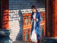 苏州菁若繁花贸易有限公司